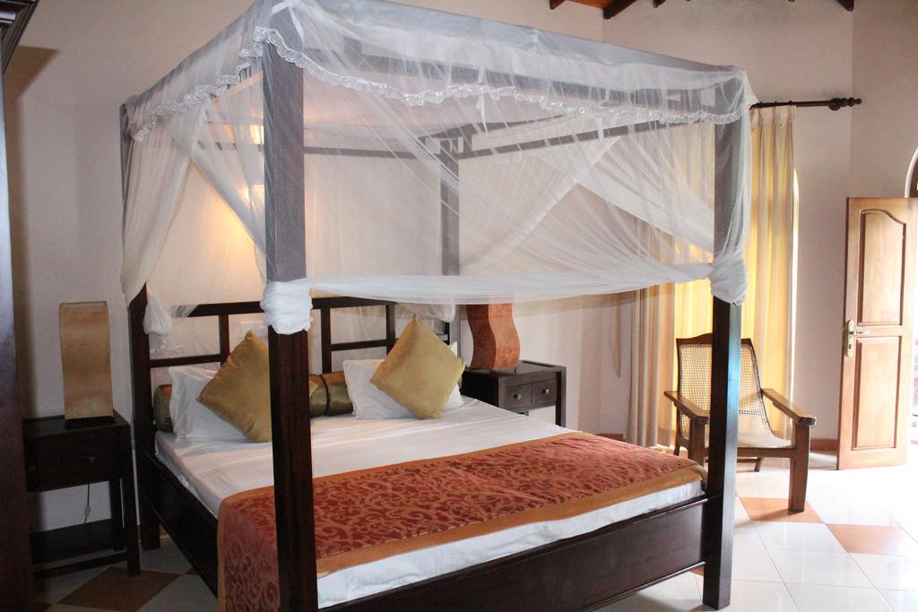 Hotel Bentota Village エクステリア 写真